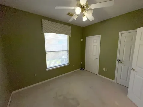 51 N Country Gate Circle Conroe TX 77384