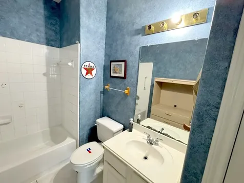 51 N Country Gate Circle Conroe TX 77384