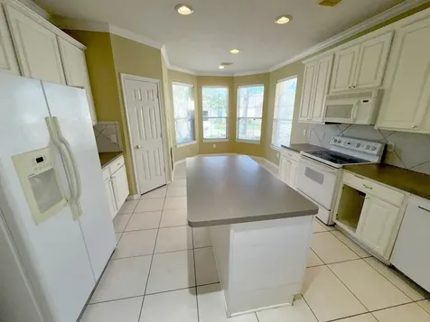51 N Country Gate Circle Conroe TX 77384