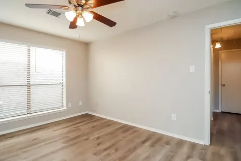 5014 Meadow Crest Street La Porte TX 77571