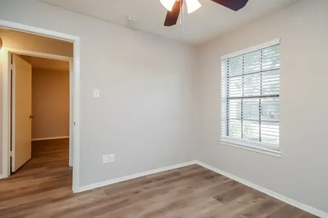 5014 Meadow Crest Street La Porte TX 77571