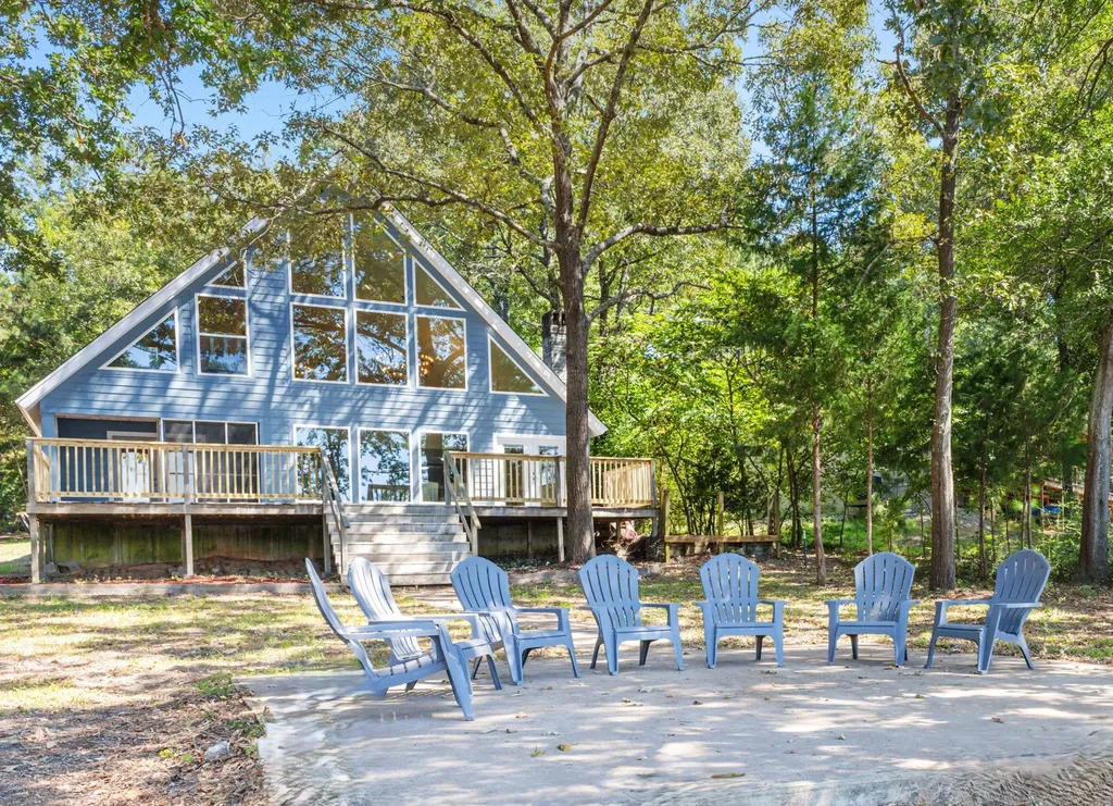 869 Private Road 6050 Crockett TX 75835