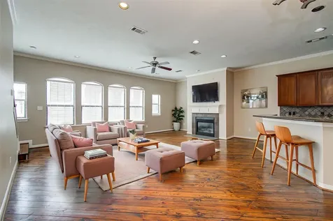 2304 Jackson Street Houston TX 77004