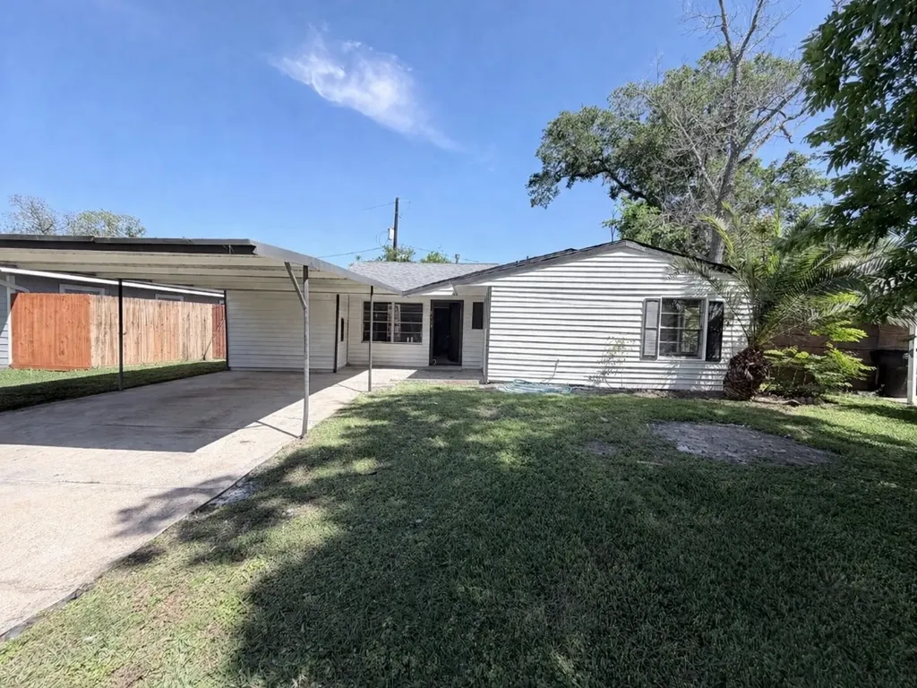 8115 Redfern Drive Houston TX 77033