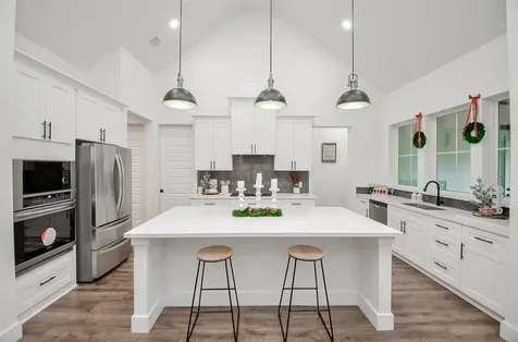 38372 S Bonnie Lake Drive Hempstead TX 77445