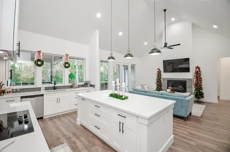 38372 S Bonnie Lake Drive Hempstead TX 77445
