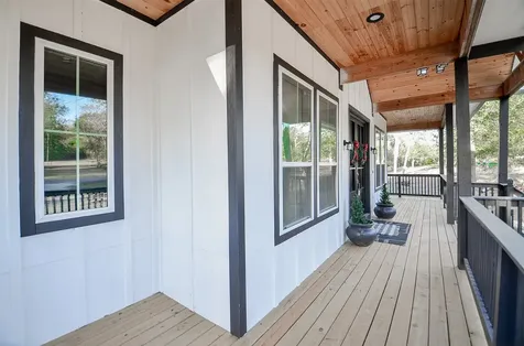 38372 S Bonnie Lake Drive Hempstead TX 77445