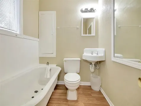 5207 Mccormick Street Houston TX 77023