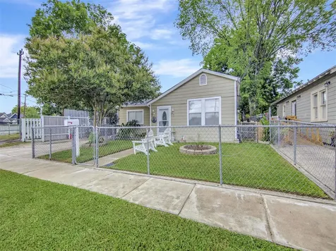 5207 Mccormick Street Houston TX 77023