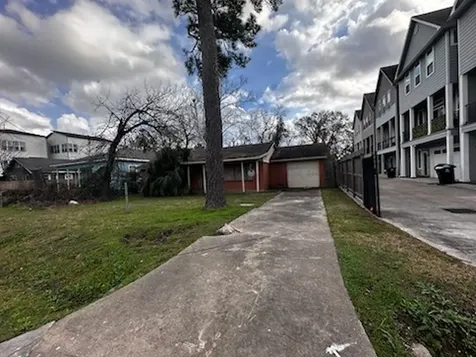 1240 W 26th Street Houston TX 77008