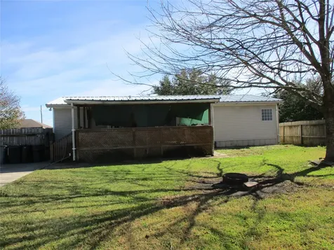 19168 County Road 669e Alvin TX 77511