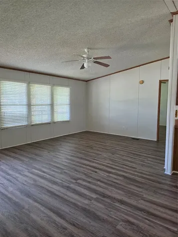 19168 County Road 669e Alvin TX 77511