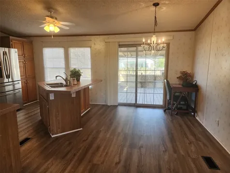 19168 County Road 669e Alvin TX 77511