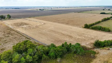 3046 County Road 356 Louise TX 77455
