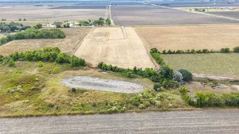 3046 County Road 356 Louise TX 77455