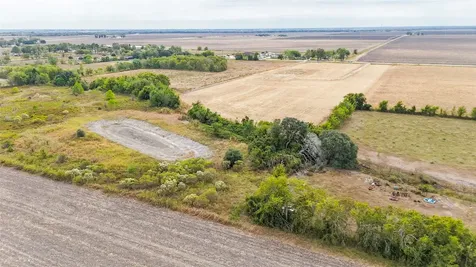 3046 County Road 356 Louise TX 77455