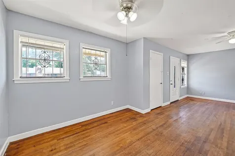 5934 Belmark Street Houston TX 77033