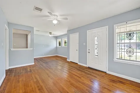 5934 Belmark Street Houston TX 77033