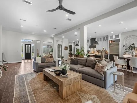 720 Mountain View Drive Montgomery TX 77356