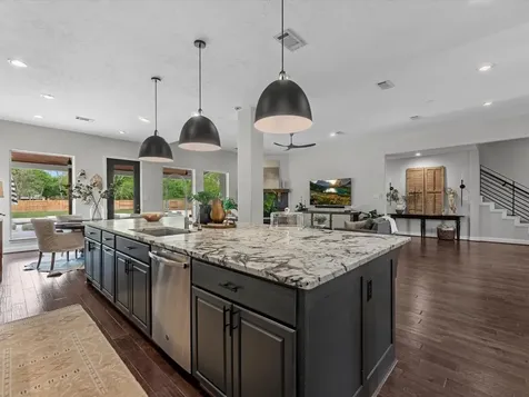 720 Mountain View Drive Montgomery TX 77356