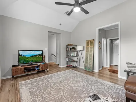 720 Mountain View Drive Montgomery TX 77356