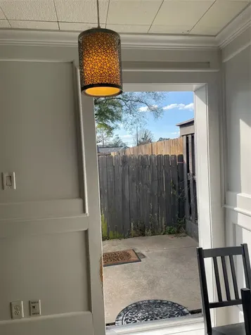 434 Lenard Street F Houston TX 77009