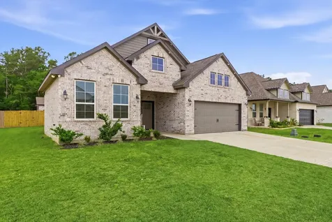 409 Little Spring Court Anahuac TX 77514
