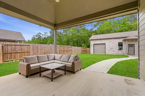 409 Little Spring Court Anahuac TX 77514