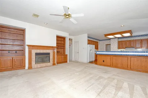 2 Woodmere Place Spring TX 77381
