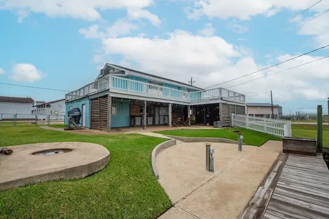 1503 Blue Water Drive Freeport TX 77541