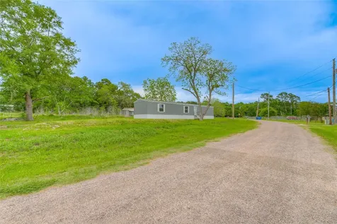 275 Adams Arcade Livingston TX 77351