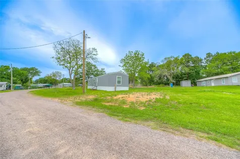 275 Adams Arcade Livingston TX 77351