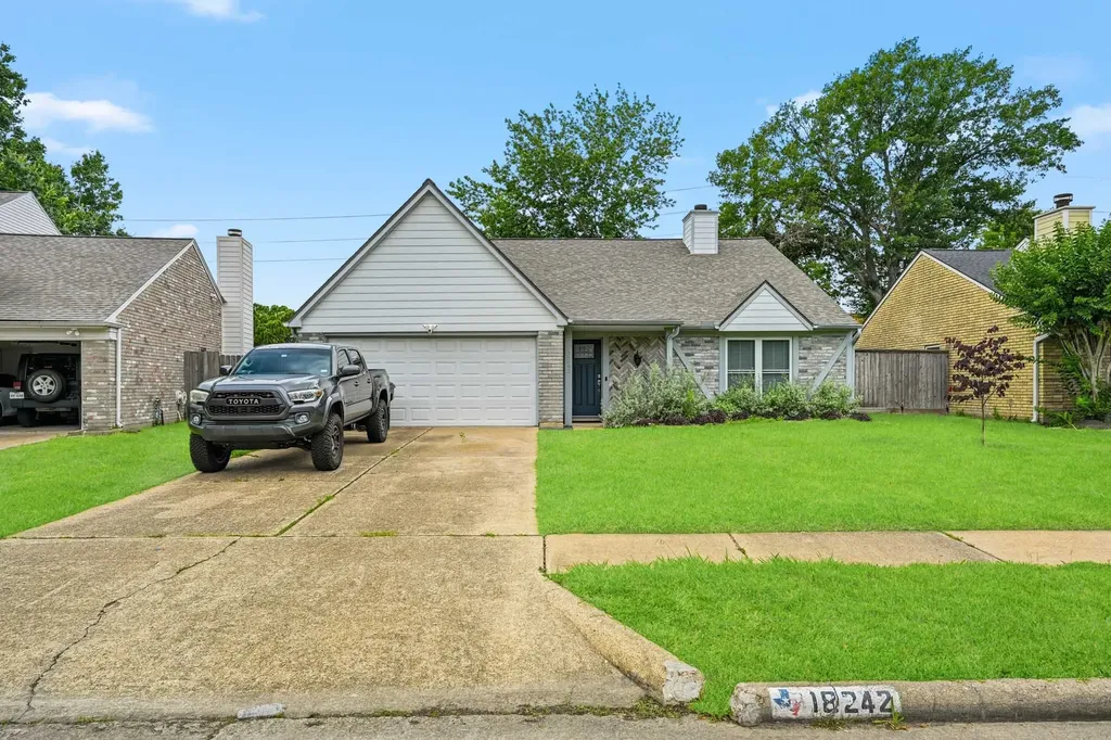 18242 Brooknoll Drive Houston TX 77084