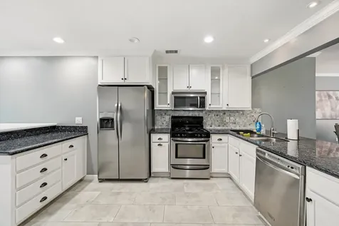 18242 Brooknoll Drive Houston TX 77084