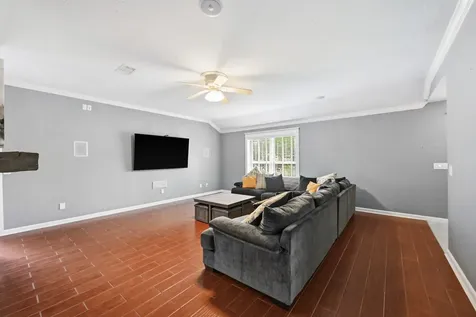 18242 Brooknoll Drive Houston TX 77084