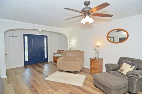 1716 Dolphin Drive Seabrook TX 77586