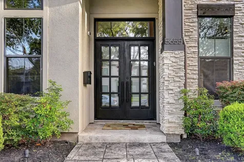 5655 Locke Lane Houston TX 77056