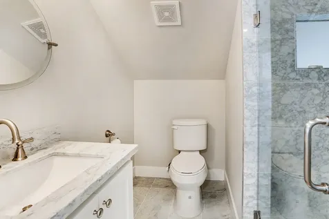 5655 Locke Lane Houston TX 77056