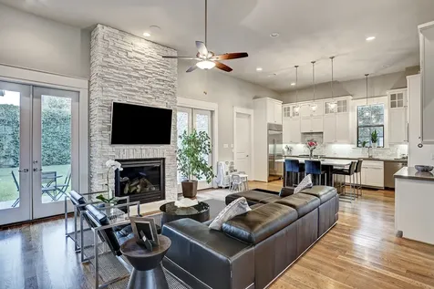 5655 Locke Lane Houston TX 77056