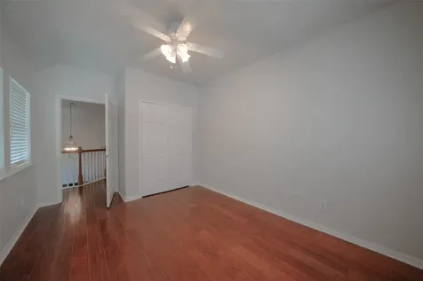 23 Endor Forest Place The Woodlands TX 77382