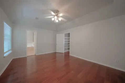 23 Endor Forest Place The Woodlands TX 77382