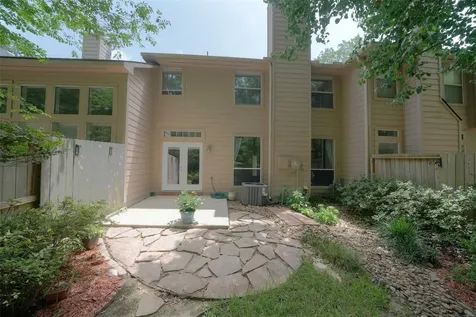 23 Endor Forest Place The Woodlands TX 77382