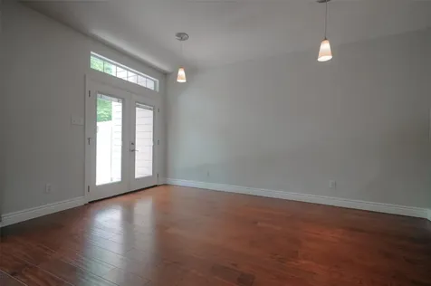 23 Endor Forest Place The Woodlands TX 77382