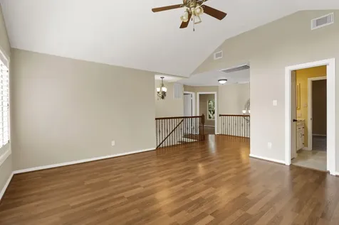23 Saint Simons Court Sugar Land TX 77479