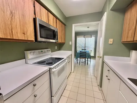 3220 69th Street D3 Galveston TX 77551