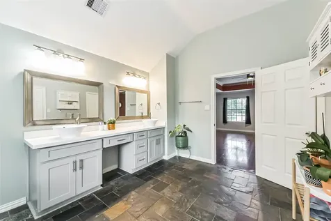 3319 Woodland View Drive Houston TX 77345