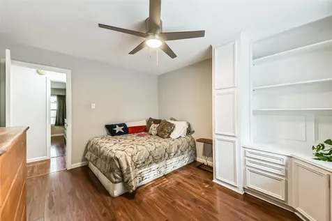 3319 Woodland View Drive Houston TX 77345