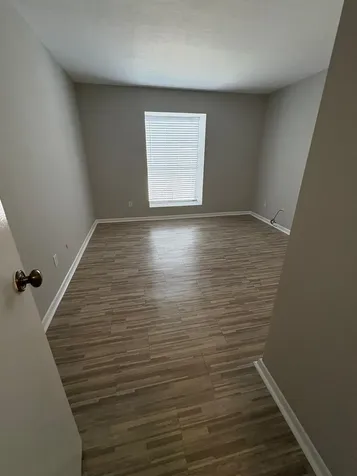 3055 SW Walnut Bend Lane 33 Houston TX 77042