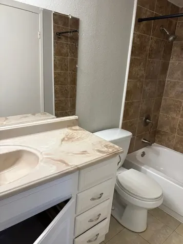 3055 SW Walnut Bend Lane 33 Houston TX 77042