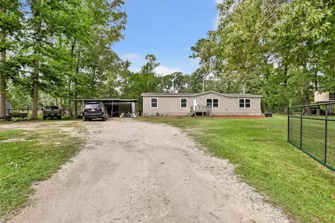 55 County Road 6483 Dayton TX 77535